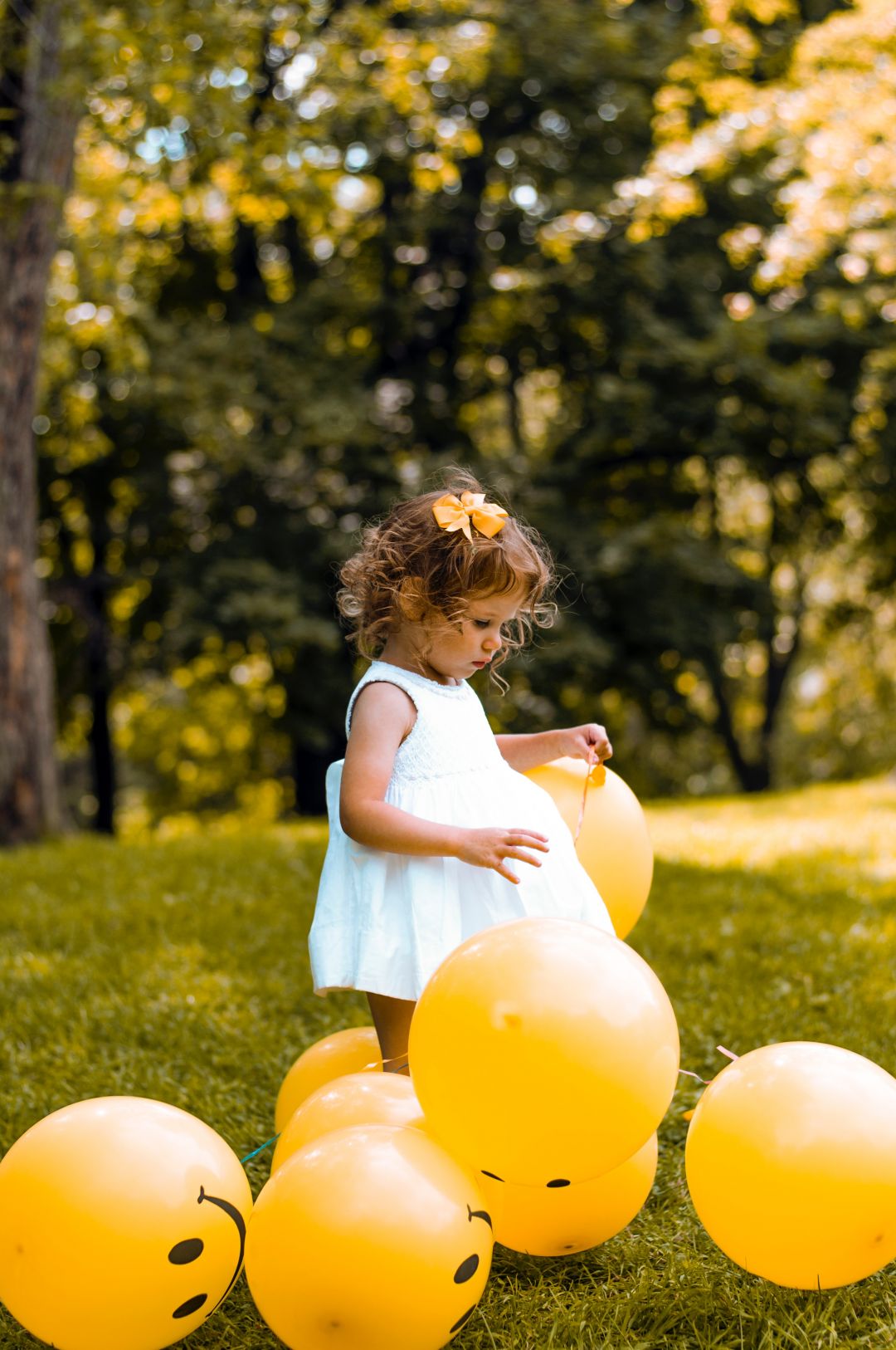 Fille et ballons